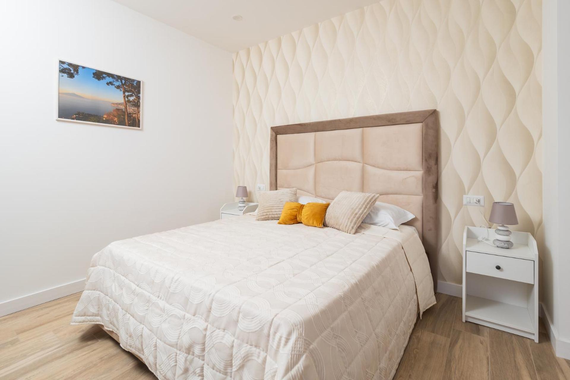 Nonno Angelo - 4 Bedrooms With Free Parking & Seaview Balcony Península Sorrentina Exterior foto