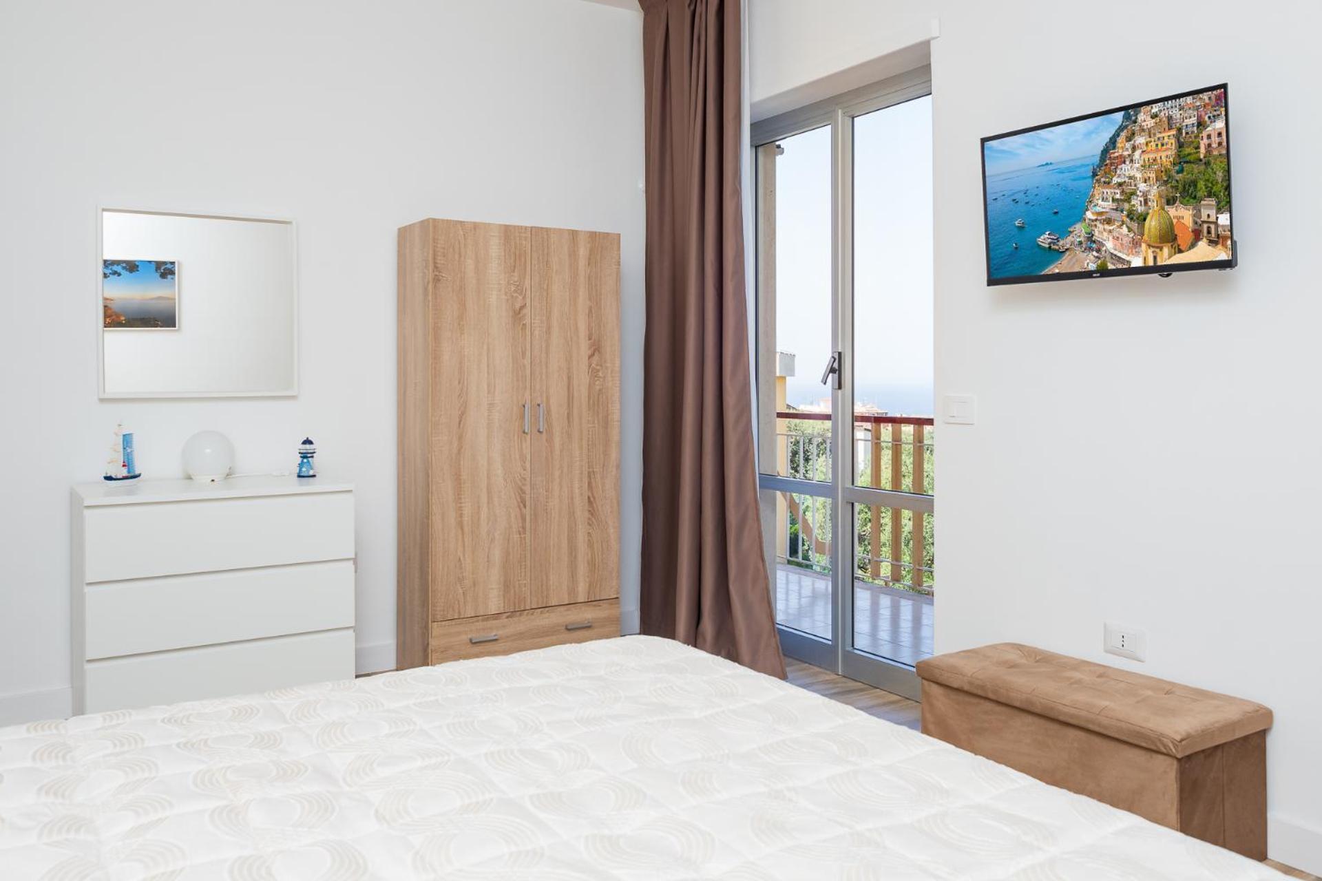 Nonno Angelo - 4 Bedrooms With Free Parking & Seaview Balcony Península Sorrentina Exterior foto