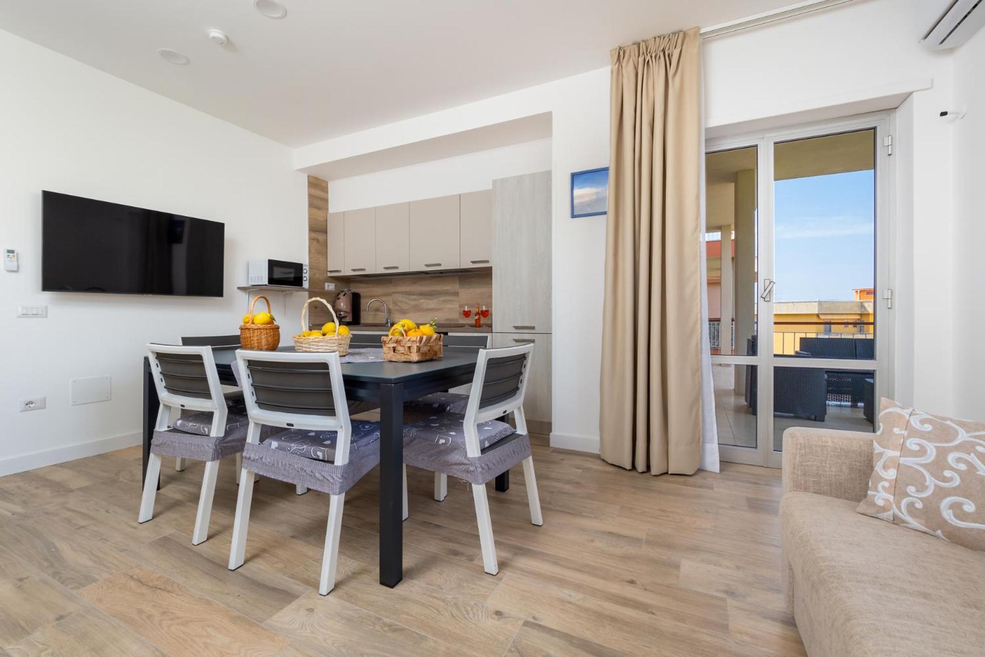 Nonno Angelo - 4 Bedrooms With Free Parking & Seaview Balcony Península Sorrentina Exterior foto